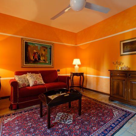 Villa Sostaga Boutique Hotel การ์ญาโน ภายนอก รูปภาพ