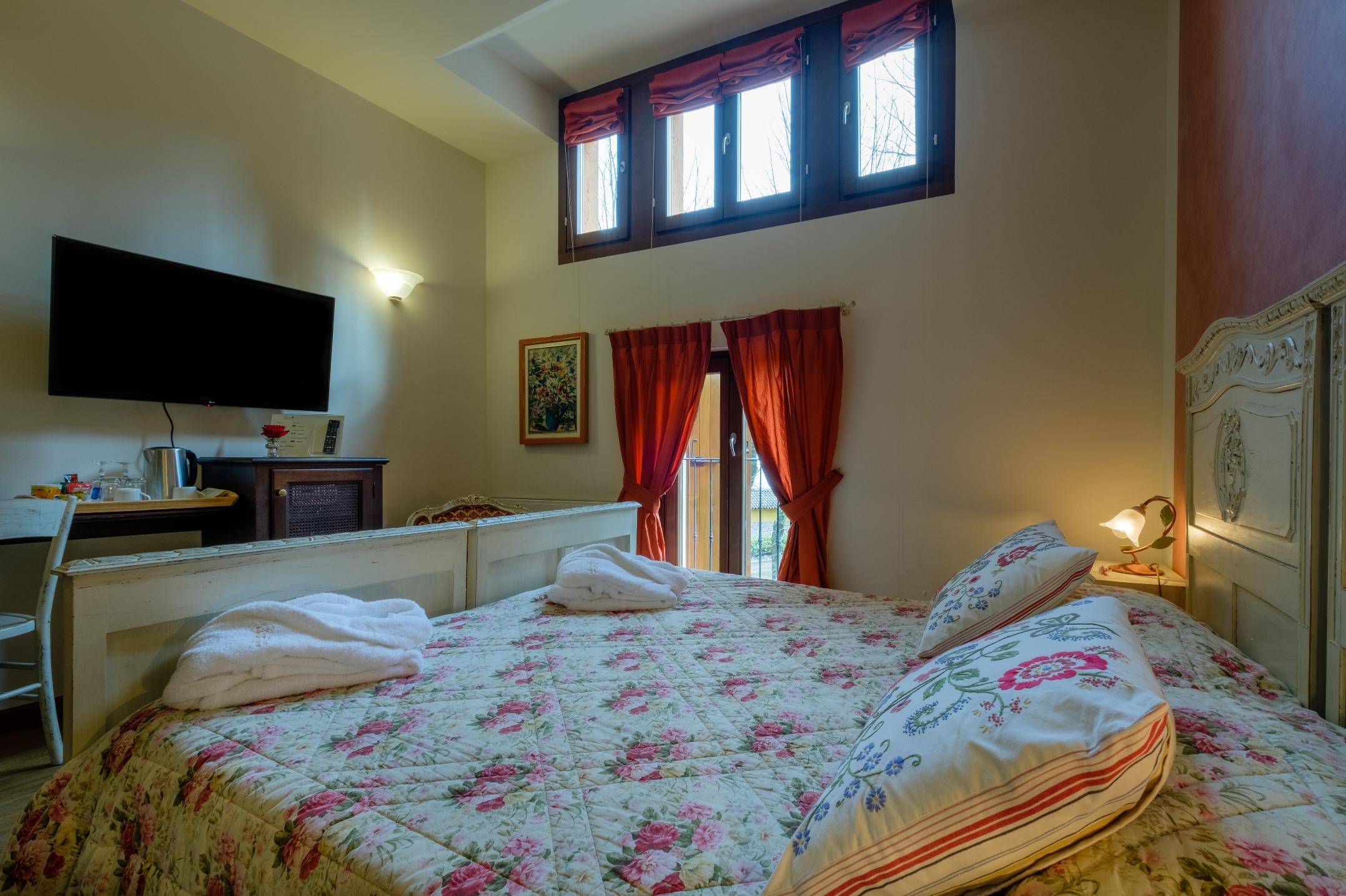 Villa Sostaga Boutique Hotel การ์ญาโน ภายนอก รูปภาพ