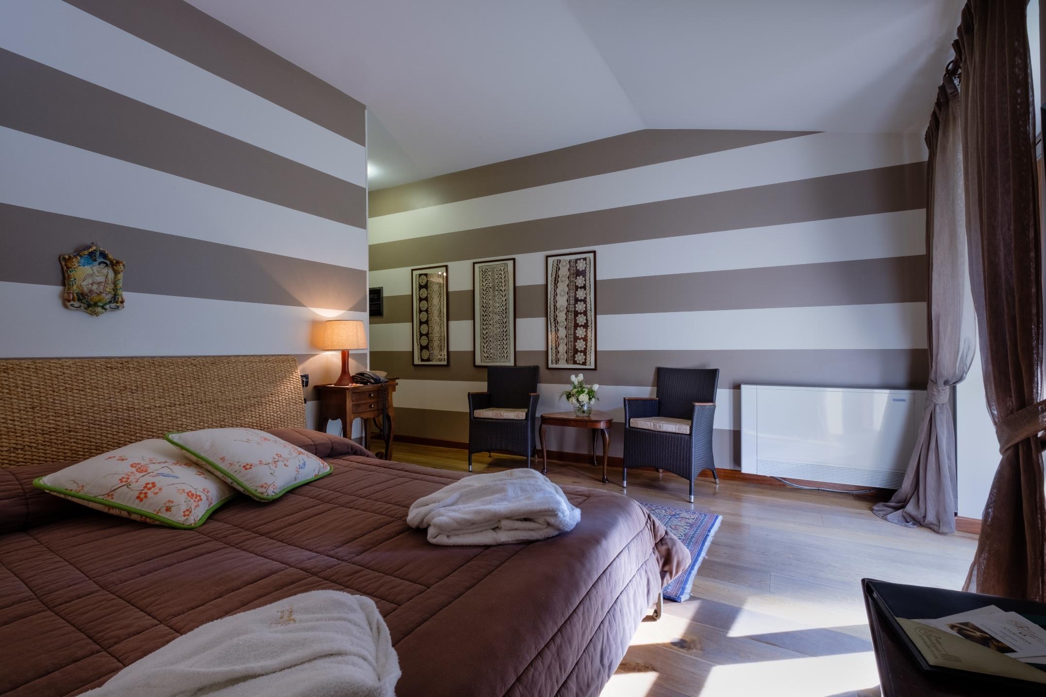 Villa Sostaga Boutique Hotel การ์ญาโน ภายนอก รูปภาพ