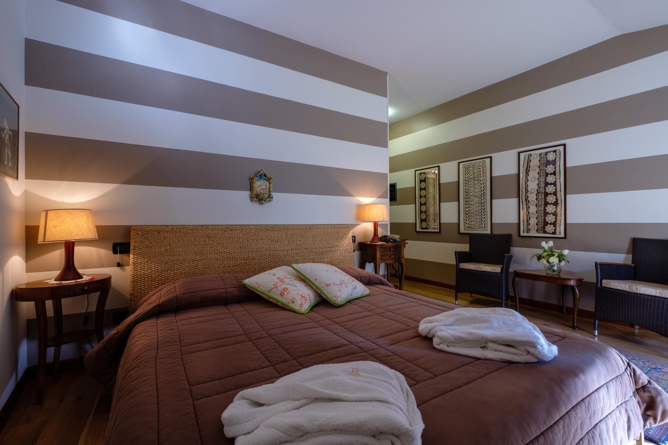 Villa Sostaga Boutique Hotel การ์ญาโน ภายนอก รูปภาพ