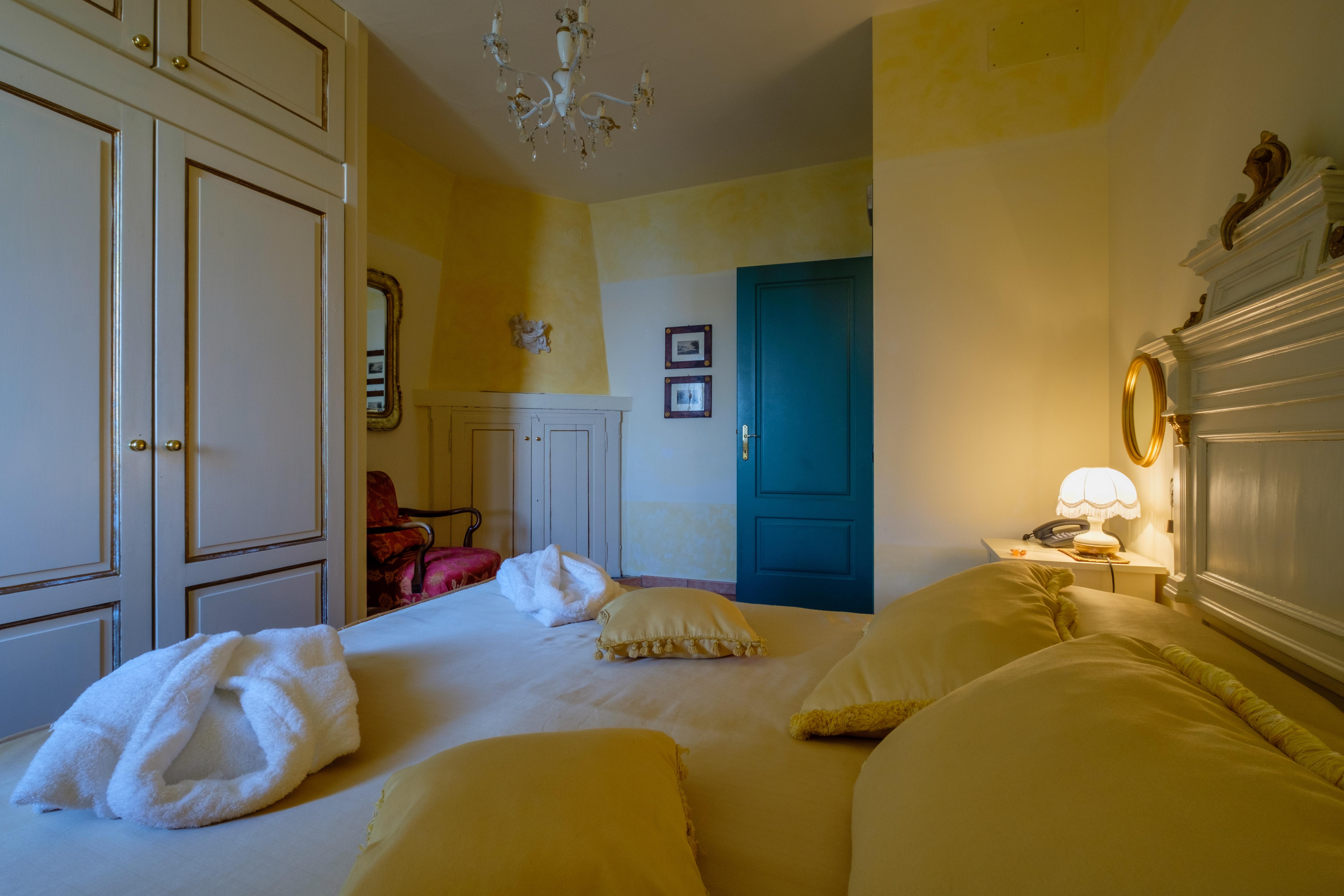Villa Sostaga Boutique Hotel การ์ญาโน ภายนอก รูปภาพ