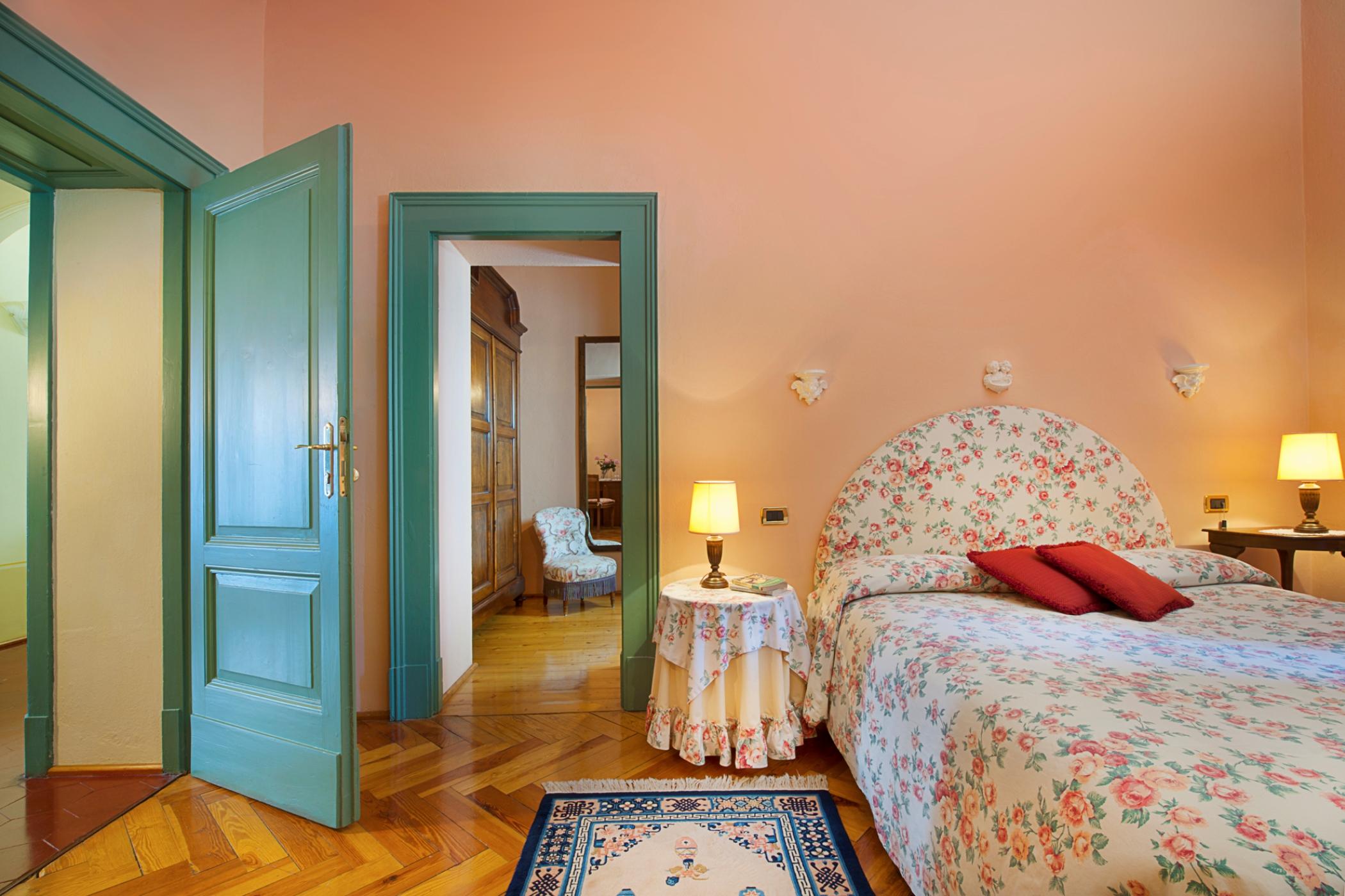 Villa Sostaga Boutique Hotel การ์ญาโน ภายนอก รูปภาพ