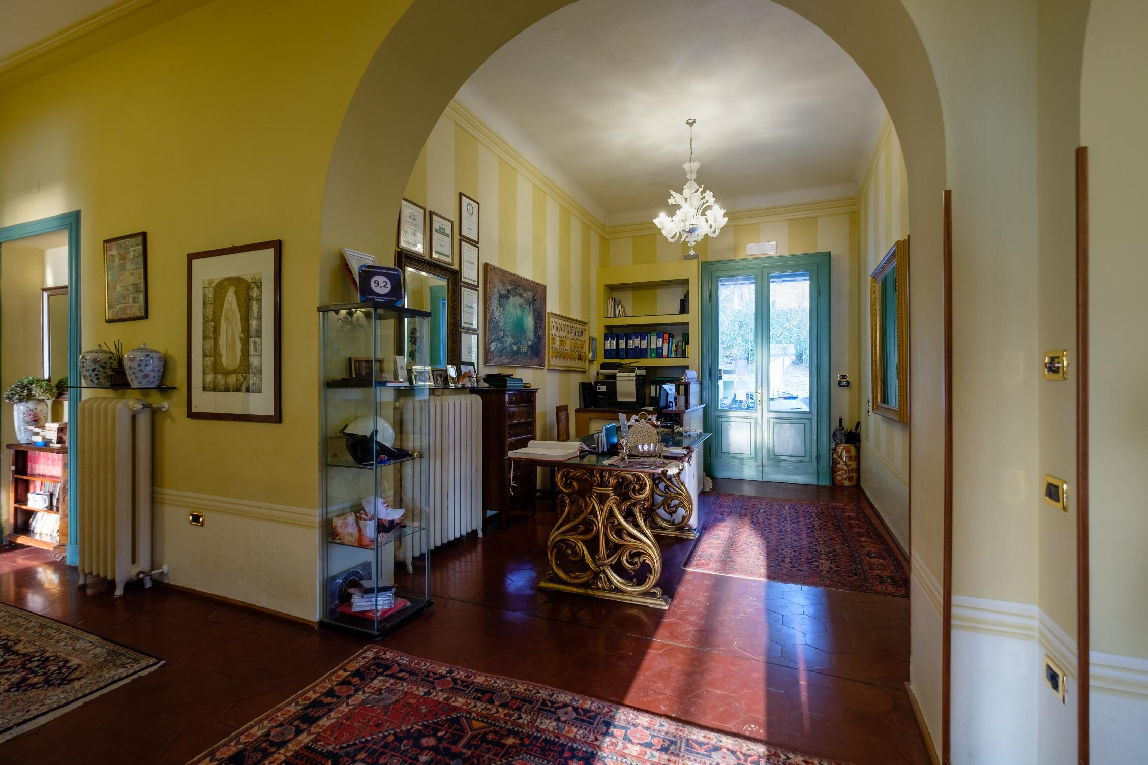 Villa Sostaga Boutique Hotel การ์ญาโน ภายนอก รูปภาพ